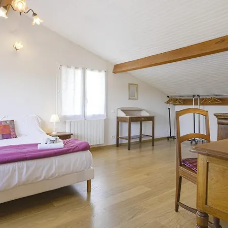 La Maison Des Pins - Welkeys 펜션 *